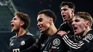 世体：梅西亲签的新秀球星卡被拍卖行估值35000欧元