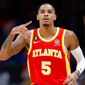 战术稍有不 战术稍有不